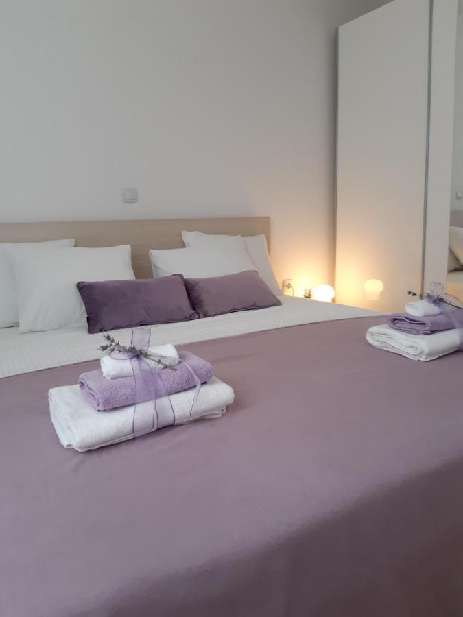 Apartment Dinko Рованьска Екстер'єр фото